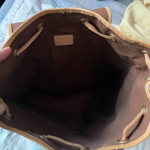 Louis Vuitton Bosphore Backpack Excellent Condition - Picture 5 of 10